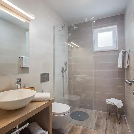 Vranjes Deluxe Apartamento