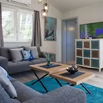 Vranjes Deluxe Apartment Brela